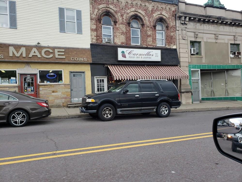 Carmellas Italian Deli